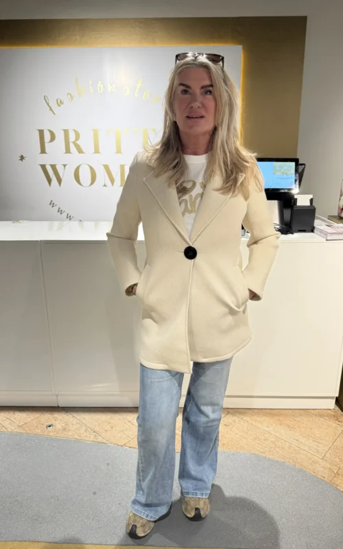 Big Button Jas Beige