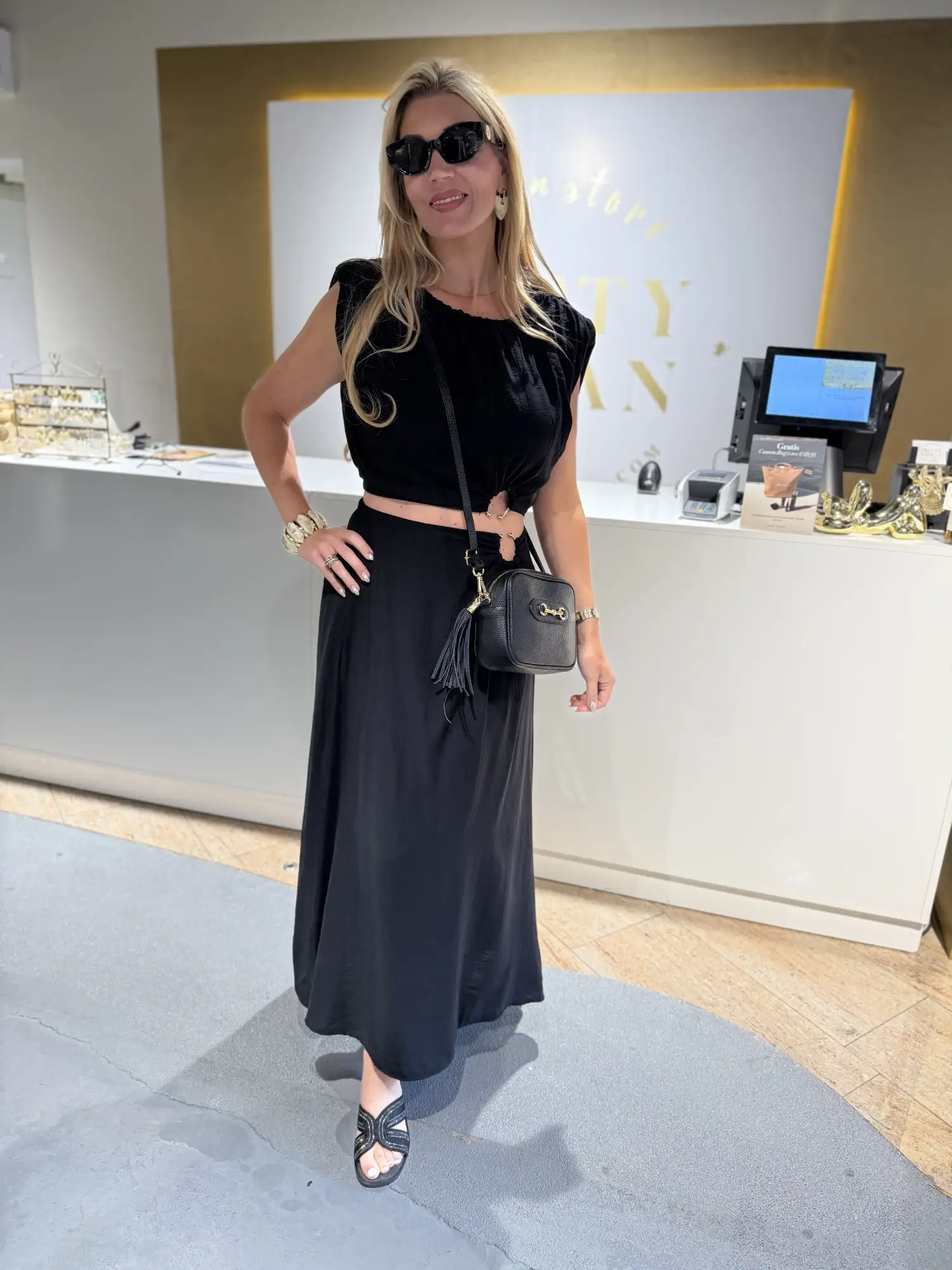 Lynn Set Black