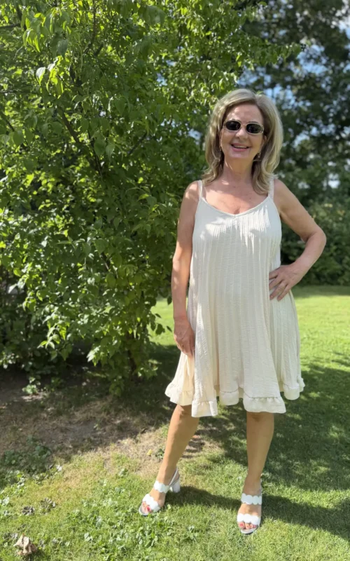 Plisse Love Dress Beige