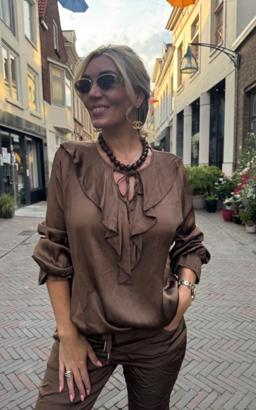 Lisa Ruffle Top Shine Brown