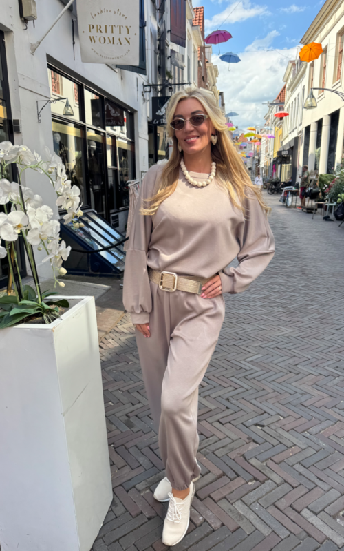I Fall For You Set Beige Taupe
