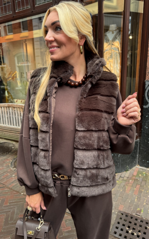 Monique Gilet Brown