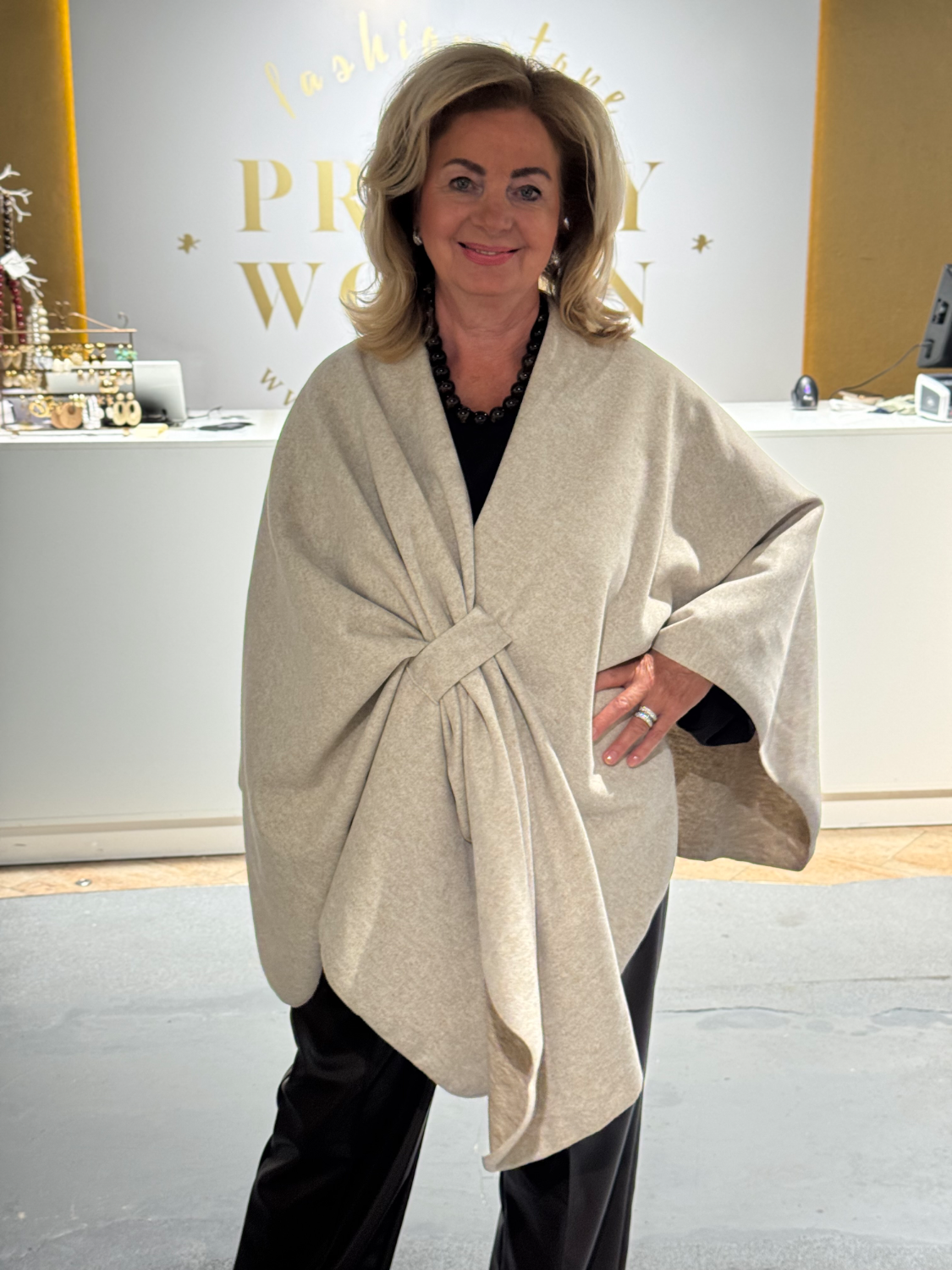 Omslagdoek Rina Beige