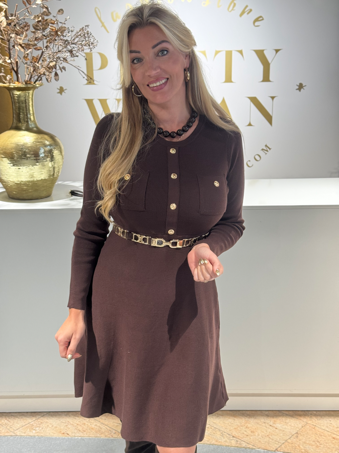 Cappuccino Dress Gold Button - Afbeelding 4
